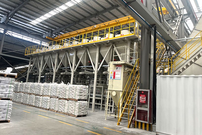 Unshaped refractory batching production line