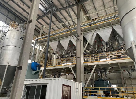 What equipment does a high-quality refractory production line have?